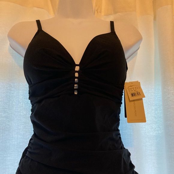 Gottex Other - Gotten Black Ruched Tankini